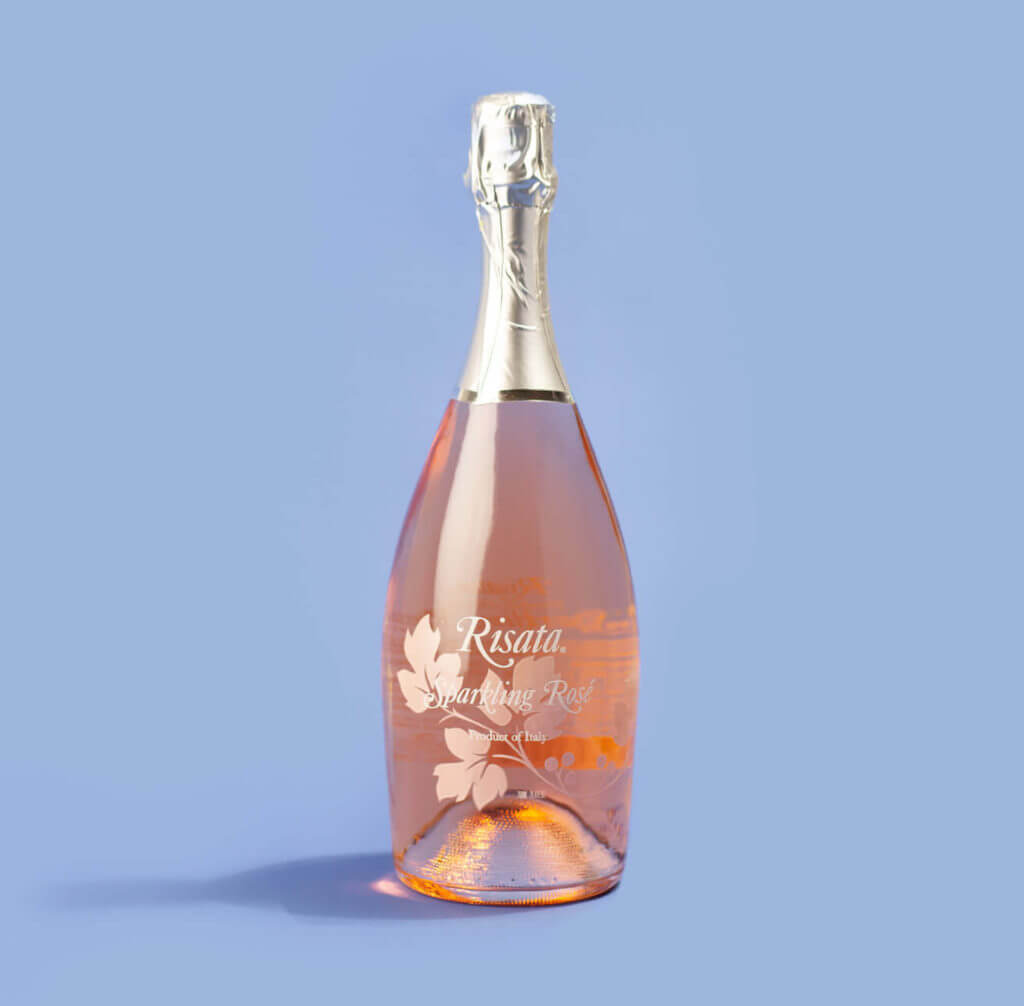 risata-sparkling-rose bottle
