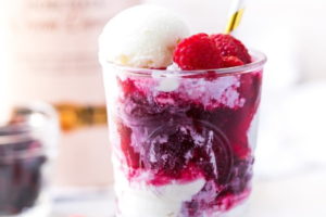ricura-raspberry with ice cream