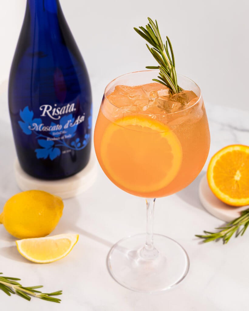 Risata Moscato Punch with a Risata Moscato d'asti bottle